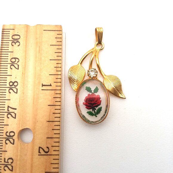 Vintage Rose Pendant for Necklace Leaves Rhinestone Gold Tone Etched Engraved - Picture 2 of 3